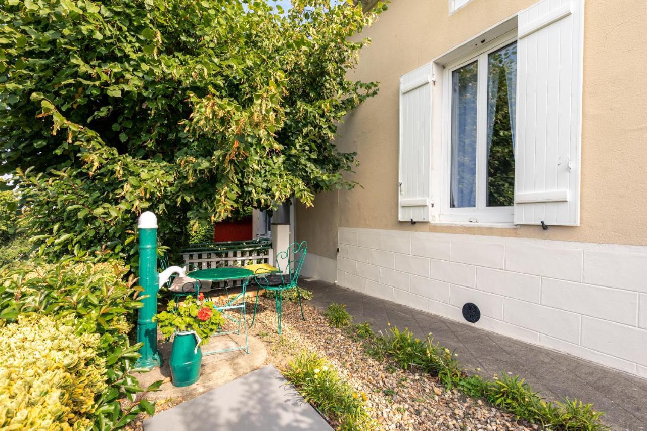 Вилла Ombrelle Le Pian-sur-Garonne Экстерьер фото